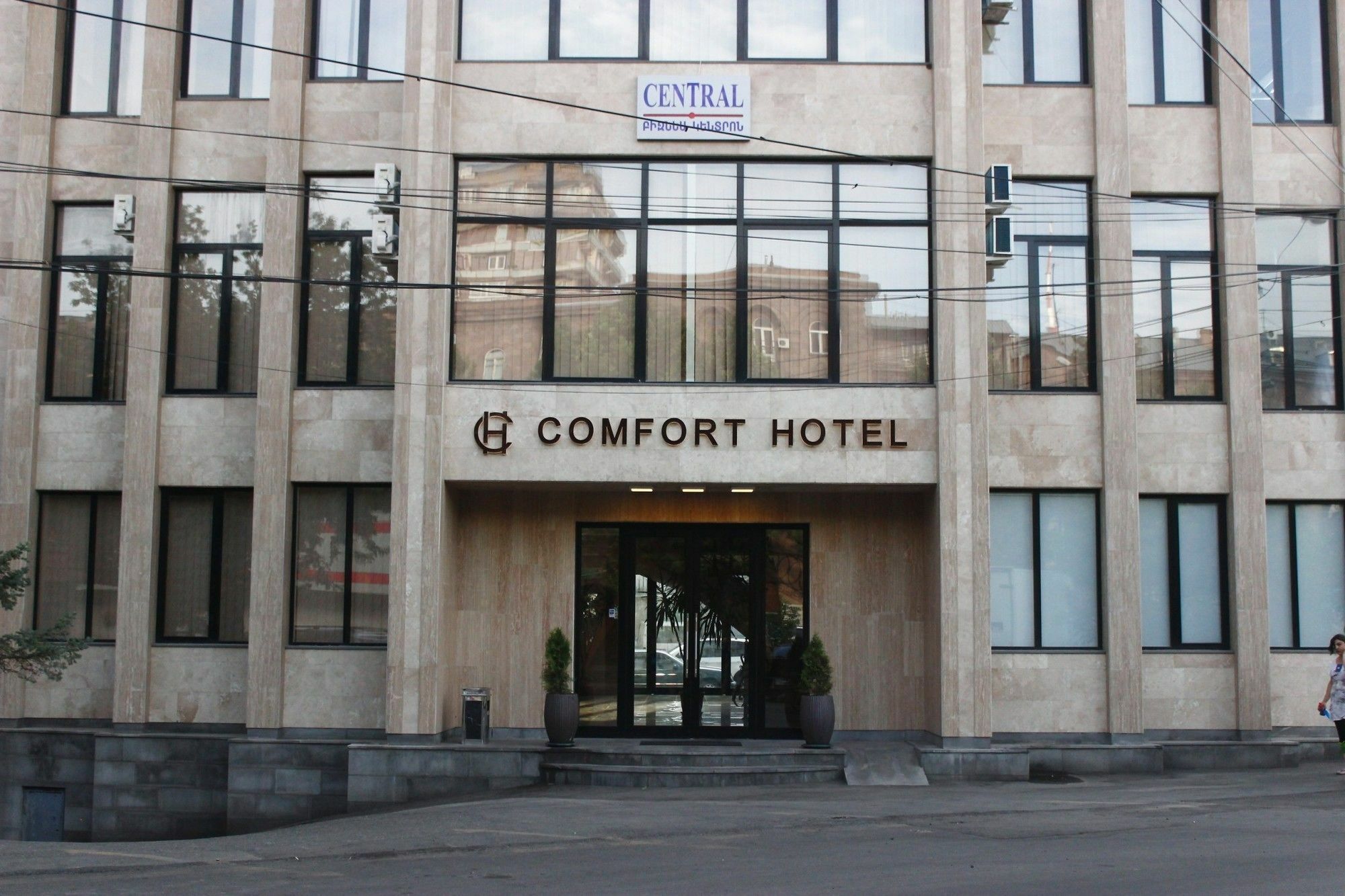 Comfort Hostel Jerevan Exteriör bild